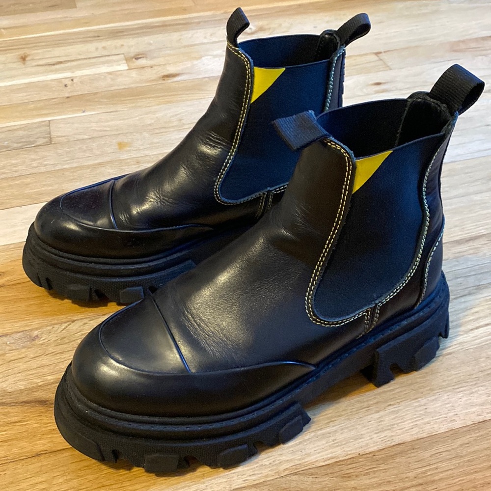 Ganni Chinky Chelsea Boot 38